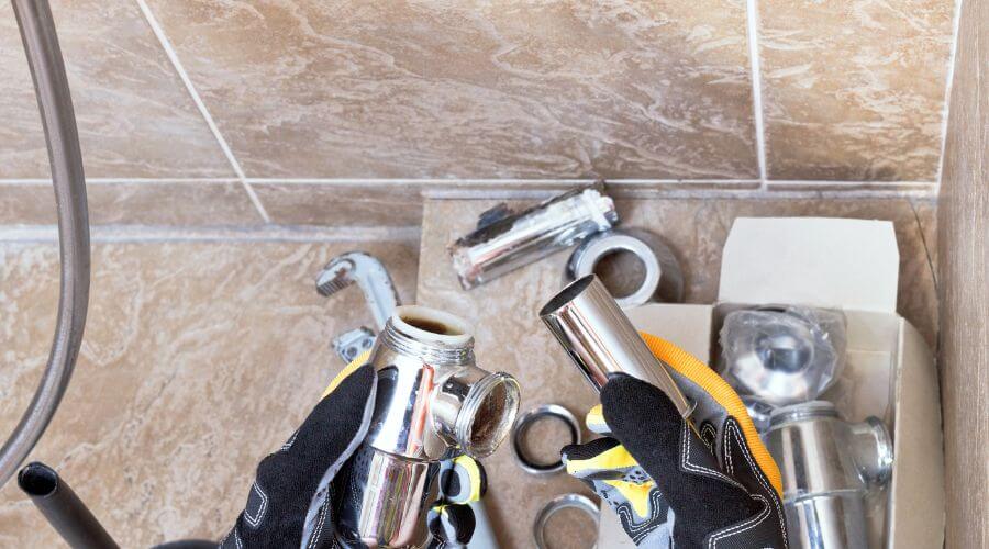 Professional gutter cleaning in Lisbon, LA